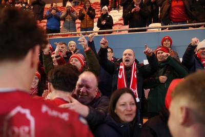 240126 - Scarlets v Ulster - United Rugby Championship - Fans at full time