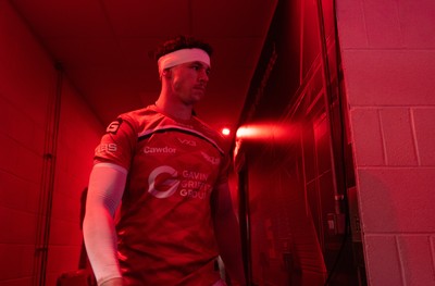 240126 - Scarlets v Ulster - United Rugby Championship - Tom Rogers of Scarlets 