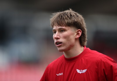 240126 - Scarlets v Ulster - United Rugby Championship - Ellis Mee of Scarlets 
