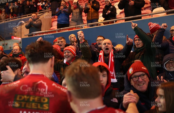 240126 - Scarlets v Ulster - United Rugby Championship - Fans at full time