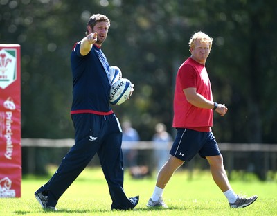 240819 - Scarlets A v Ulster A - Celtic Cup - Scarlets A coaches Richard Kelly and Richie Pugh