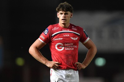 250426 - Scarlets v Vodacom Bulls - United Rugby Championship - Eddie James of Scarlets