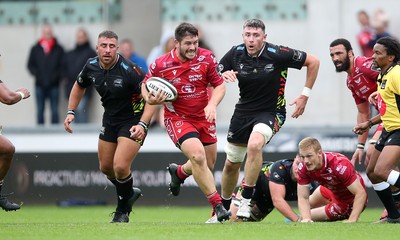 121019 - Scarlets v Zebre Rugby - Guinness PRO14 - Marc Jones of Scarlets makes a break