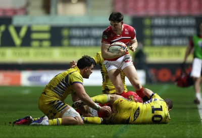 200326 - Scarlets v Zebre Parma - United Rugby Championship - Tom Rogers of Scarlets 