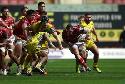 200326 - Scarlets v Zebre Parma - United Rugby Championship - Ryan Elias of Scarlets is tackled by Gonzalo Garcia of Zebre 