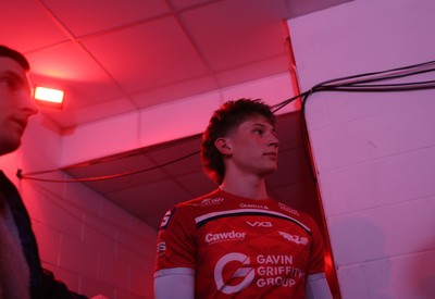 200326 - Scarlets v Zebre Parma - United Rugby Championship - Ellis Mee of Scarlets 