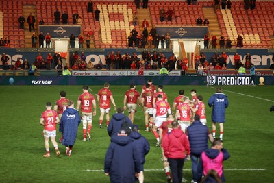 200326 - Scarlets v Zebre Parma - United Rugby Championship - Scarlets thank the fans