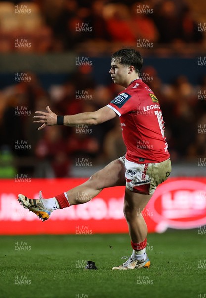200326 - Scarlets v Zebre Parma - United Rugby Championship - Carwyn Leggatt-Jones of Scarlets kicks the conversion