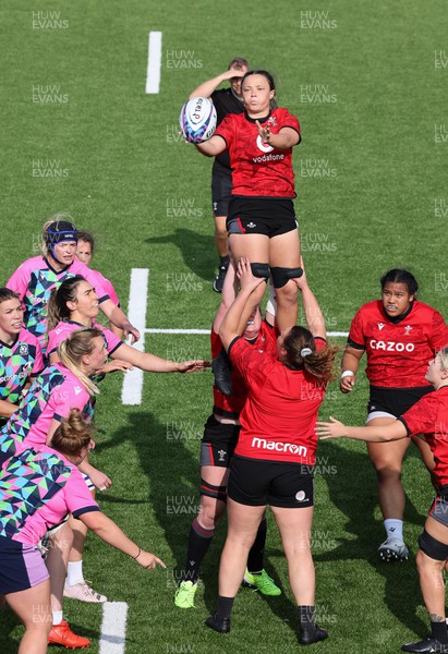 200923 - Scotland Women and Wales Women Combined Training Session - Alisha Butchers contests a line out during a combined training session against Scotland in Edinburgh