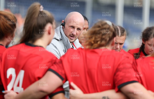 200923 - Scotland Women and Wales Women Combined Training Session - Mike Hill during a combined training session against Scotland in Edinburgh