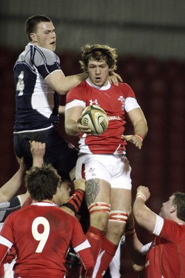 06.02.09 - Scotland U20 v Wales U20... Nick Campbell of Scotland outjumped by Sam Pailor of Wales. 