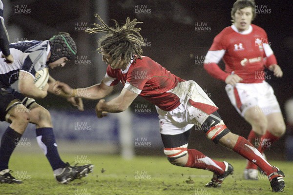 06.02.09 - Scotland U20 v Wales U20... Stuart McInally of Scotland tackled by Josh Navidi of Wales.  