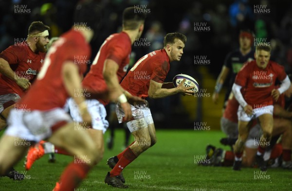 080319 - Scotland Under 20 v Wales Under 20 - U20s 6 Nations Championship - Cai Evans of Wales looks for support