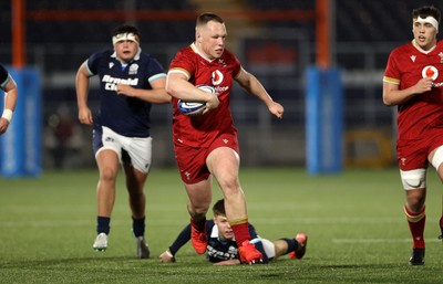 070325 - Scotland U20s v Wales U20s - U20s 6 Nations Championship - Ioan Emanuel of Wales makes a break