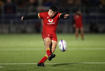 070325 - Scotland U20s v Wales U20s - U20s 6 Nations Championship - Harri Wilde of Wales kicks the conversion