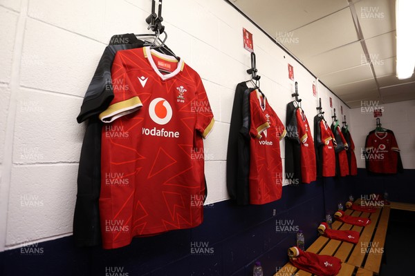 070325 - Scotland U20s v Wales U20s - U20s 6 Nations Championship - Wales dressing room before the game