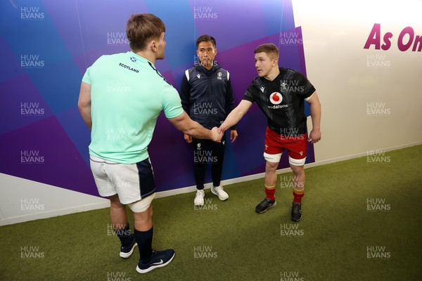 070325 - Scotland U20s v Wales U20s - U20s 6 Nations Championship - Captains Freddy Douglas of Scotland and Harry Beddall of Wales at the coin toss