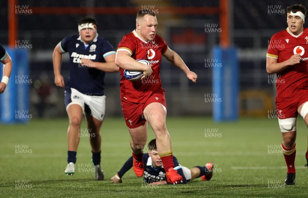 070325 - Scotland U20s v Wales U20s - U20s 6 Nations Championship - Ioan Emanuel of Wales makes a break