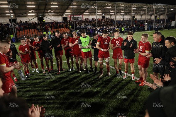 070325 - Scotland U20s v Wales U20s - U20s 6 Nations Championship - Wales team huddle at full time