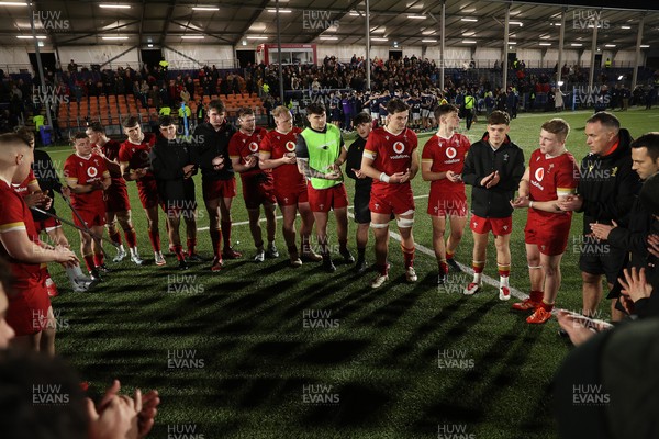 070325 - Scotland U20s v Wales U20s - U20s 6 Nations Championship - Wales team huddle at full time