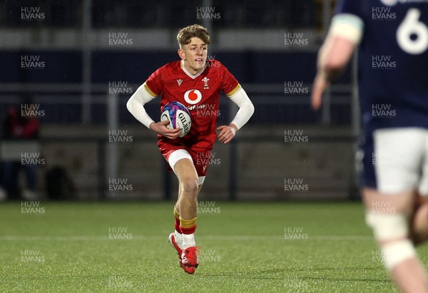 070325 - Scotland U20s v Wales U20s - U20s 6 Nations Championship - Harri Ford of Wales 