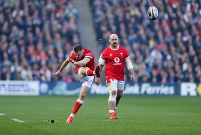 080325 - Scotland v Wales - Guinness 6 Nations Championship - Gareth Anscombe of Wales kicks a penalty