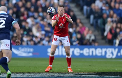 080325 - Scotland v Wales - Guinness 6 Nations Championship - Gareth Anscombe of Wales 