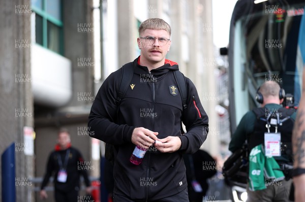 080325 - Scotland v Wales - Guinness 6 Nations Championship - Aaron Wainwright of Wales arrives at the stadium