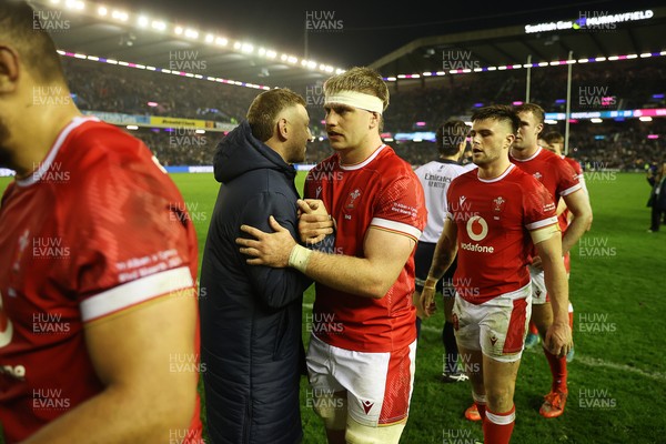 080325 - Scotland v Wales - Guinness 6 Nations Championship - Aaron Wainwright of Wales shakes hands with opposition team at full time