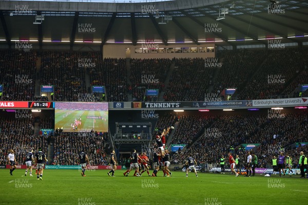 080325 - Scotland v Wales - Guinness 6 Nations Championship - General View of Murrayfield during a line out