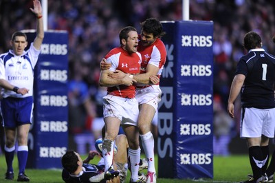 12.02.11 - Scotland v Wales - RBS Six Nations 2011 - Shane Williams of Wales celebrates his try with Mike Phillips(R). 