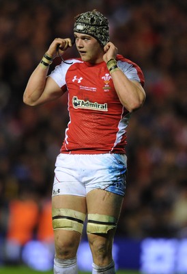 12.02.11 - Scotland v Wales - RBS Six Nations 2011 - Dan Lydiate of Wales. 
