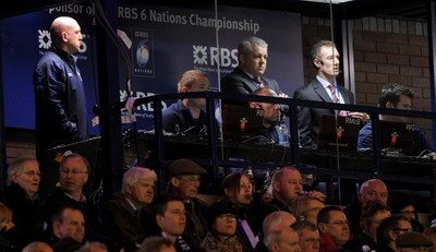 12.02.11 - Scotland v Wales - RBS Six Nations 2011 - Wales head coach Warren Gatland looks on with assistants Shaun Edwards(L) and Rob Howley. 