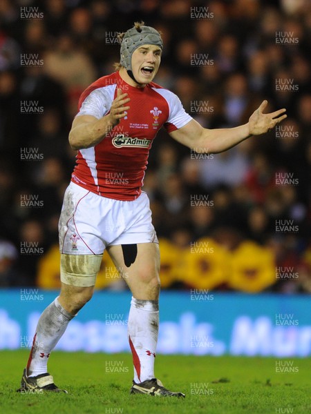 12.02.11 - Scotland v Wales - RBS Six Nations 2011 - Jonathan Davies of Wales. 