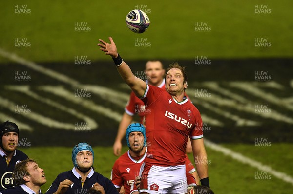 130221 - Scotland v Wales - Guinness Six Nations - Alun Wyn Jones of Wales takes line out ball