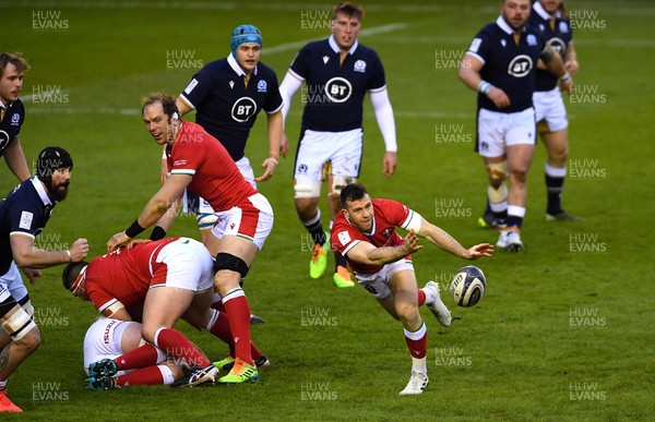 130221 - Scotland v Wales - Guinness Six Nations - Gareth Davies of Wales gets the ball away