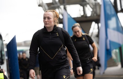 220325  Scotland v Wales, Guinness Women’s Six Nations 2025 - Abbie Fleming of Wales arrives at the stadium