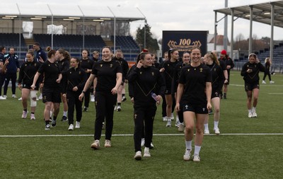 220325  Scotland v Wales, Guinness Women’s Six Nations 2025 - The Wales team arrive at the stadium