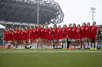 220325  Scotland v Wales, Guinness Women’s Six Nations 2025 - The Wales team line up for the anthems