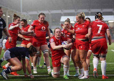 220325  Scotland v Wales, Guinness Women’s Six Nations 2025 - Abbie Fleming of Wales powers over to score try