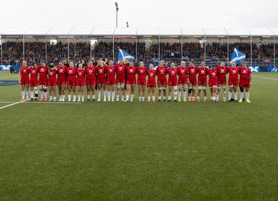 220325  Scotland v Wales, Guinness Women’s Six Nations 2025 - The Wales team line up for the anthems