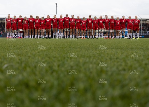 220325  Scotland v Wales, Guinness Women’s Six Nations 2025 - The Wales team line up for the anthems