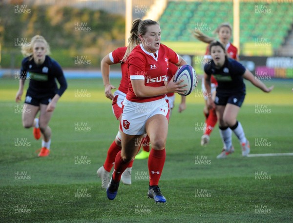 171119 - Scotland Women v Wales Women -  Megan Webb of Wales