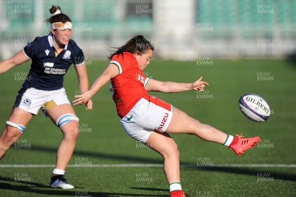 240421 - Scotland Women v Wales Women - Women's Six Nations - Megan Davies of Wales puts in a clearance kick
