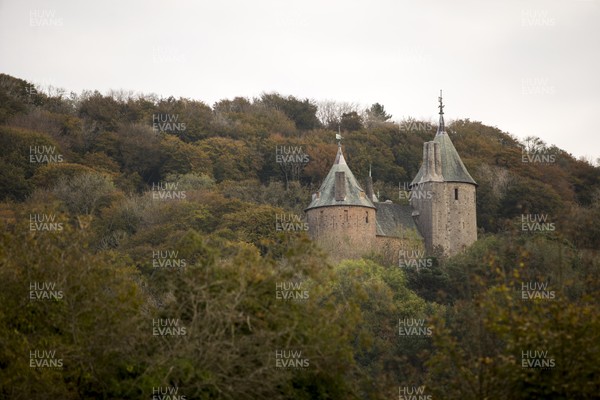 141020 - Seasonal Weather - Picture shows Castell Coch  in Taffs Well, near Cardiff with the autumnal colours starting to come through
