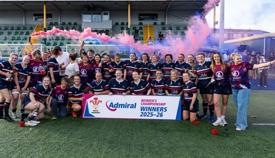 310526 - Senghenydd Sirens Admiral Womens Championship Presentation - Senghenydd Sirens celebrate after winning the Admiral Women's National League Championship 
