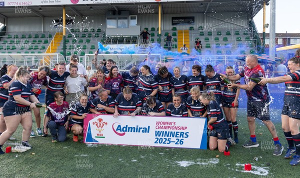 310526 - Senghenydd Sirens Admiral Womens Championship Presentation - Senghenydd Sirens celebrate after winning the Admiral Women's National League Championship 