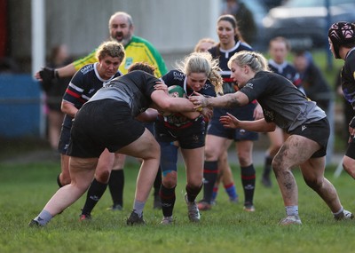 301125 - Senghenydd Sirens v West Swansea Hawks, Womens’ National League - Kasey Morkot of Senghenydd Sirens 