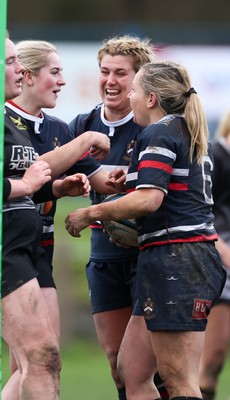 301125 - Senghenydd Sirens v West Swansea Hawks, Womens’ National League - Rhian Bowden of Senghenydd Sirens scores try
