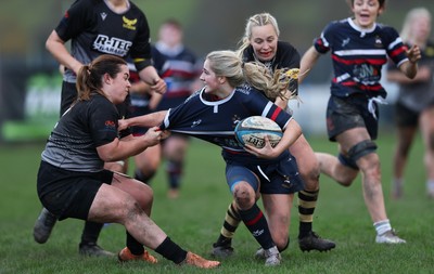 301125 - Senghenydd Sirens v West Swansea Hawks, Womens’ National League - Kasey Morkot of Senghenydd Sirens is tackled